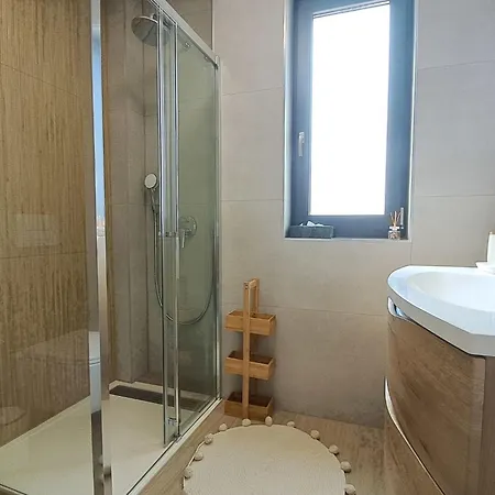 فيلة Val By Interhome بولا